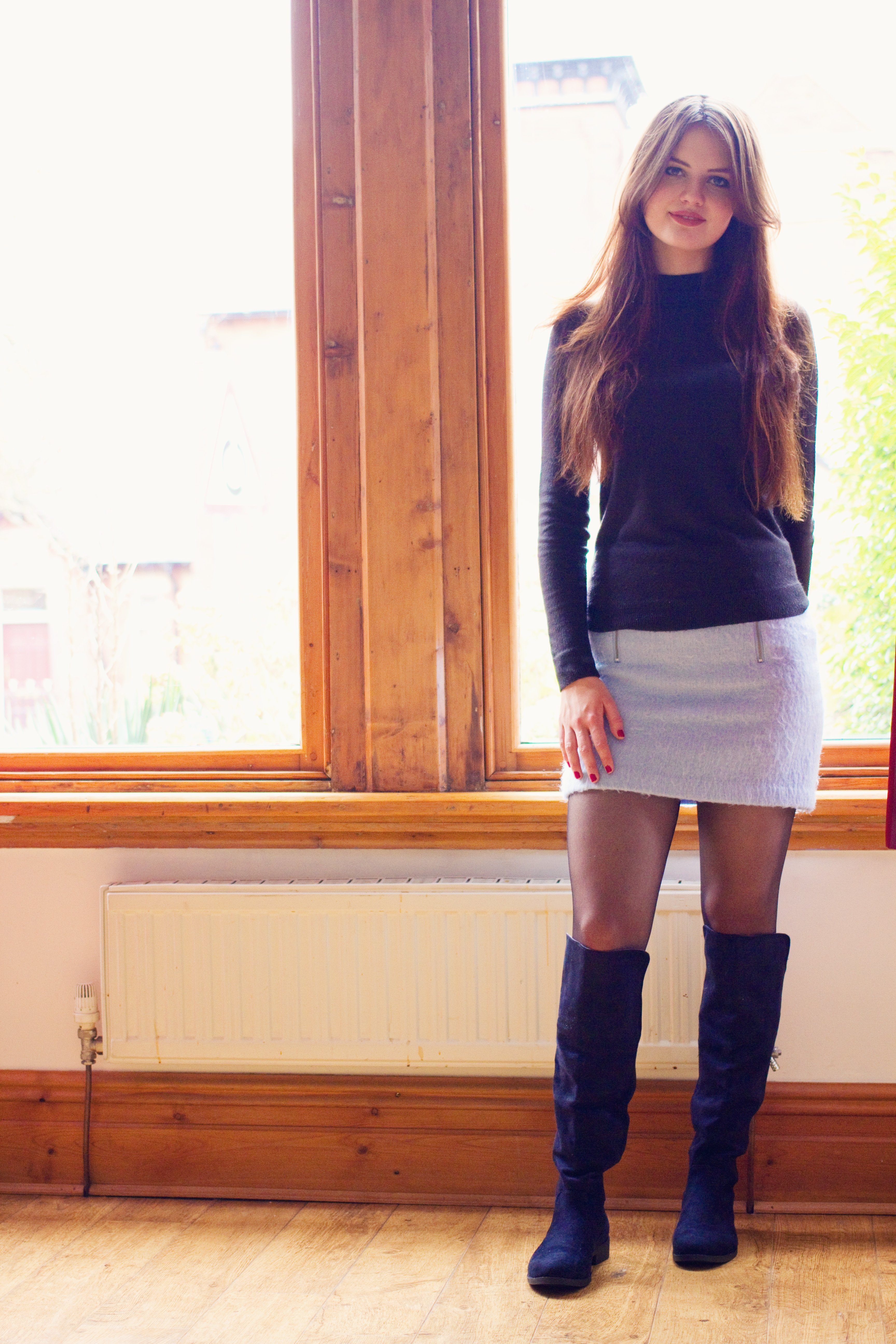Teen With Boots 36