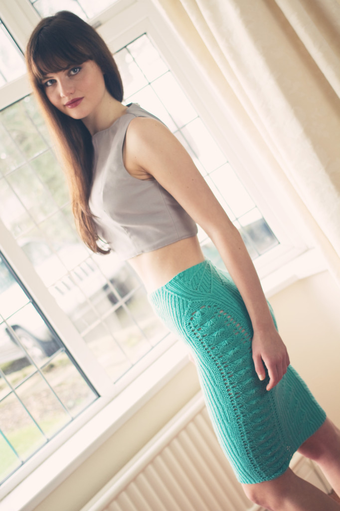 fitted-rib-knit-skirt