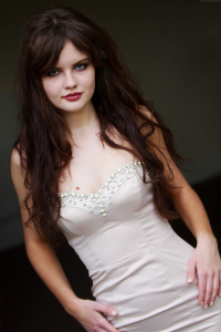 UK teen fashion blogger in strapless jewelled Lipsy dress