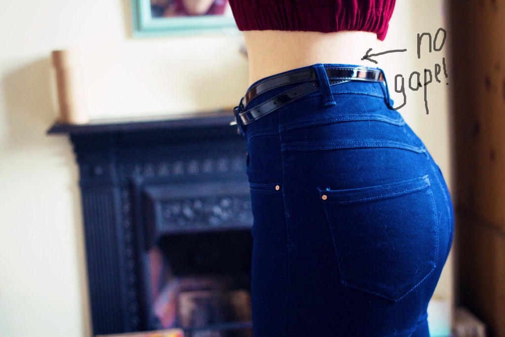 jeans-that-don't-gape-at-the-back_edited-1