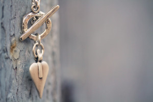 Heart drop t-bar necklace from Danon