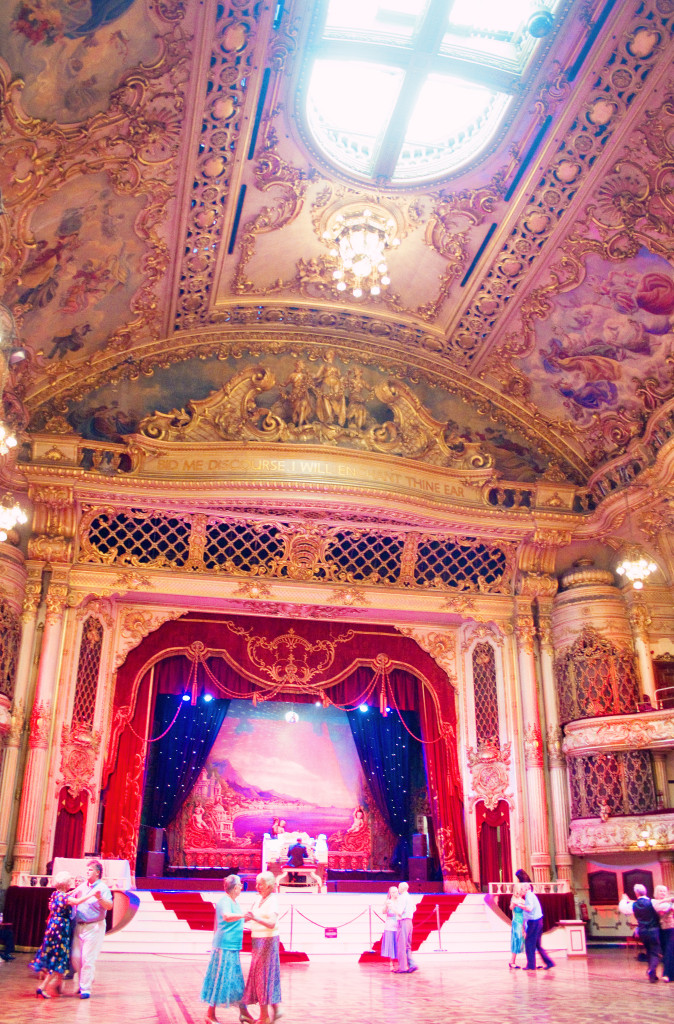 blackpool-tower-ballroom-dancing
