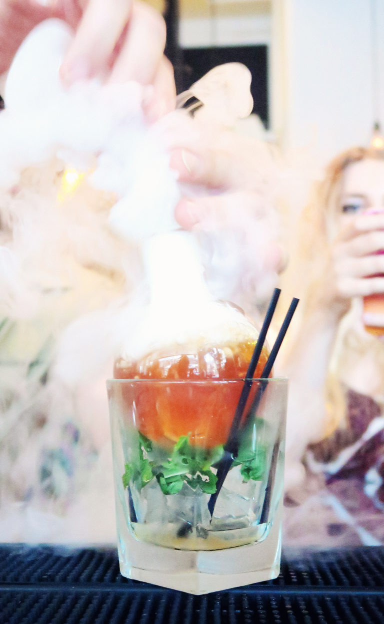 dryicecocktail Joli House