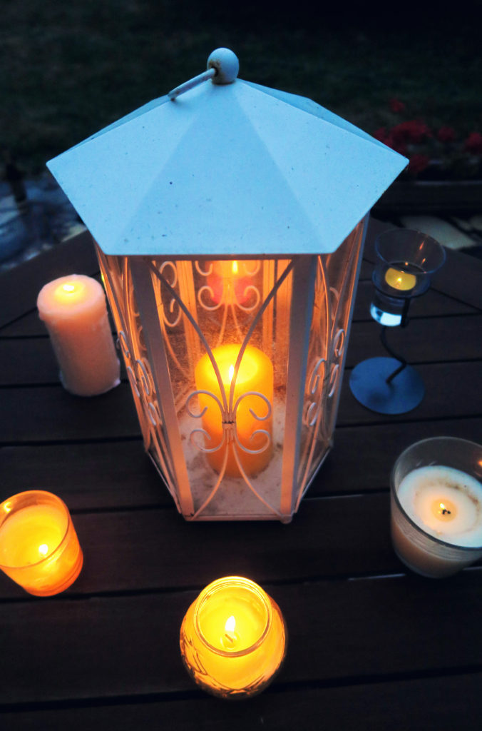 outdoor-candles